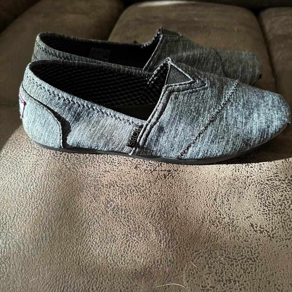 Bobs by Skechers Women’s slip on shoes!